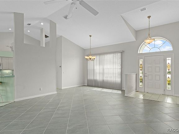 4th image of 3825 E Arbor Lakes Dr