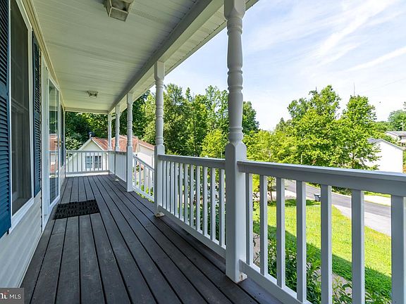4th image of 6360 Dawes Dr