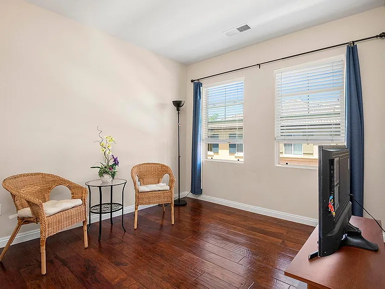 10667 Golden Willow Trl #150 — Photo 33