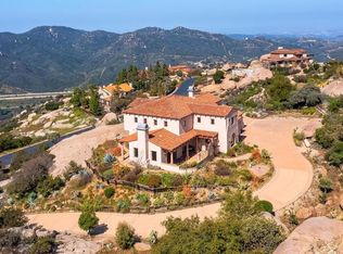 29115 Meadow Glen Way, Escondido, CA 92026