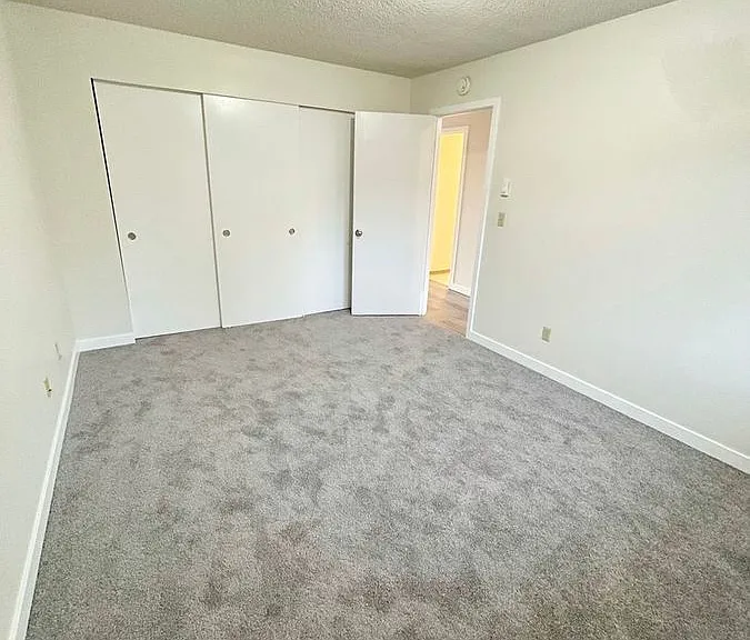 5200 University Way NE #603 — Photo 25