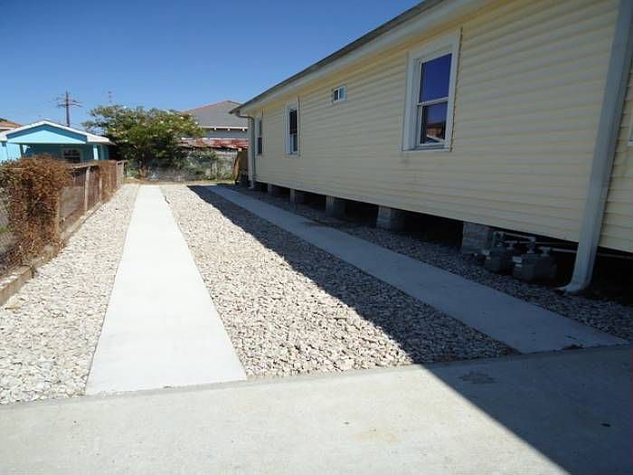 2 driveways