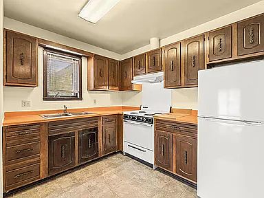 3rd image of 1180 County Road D #6