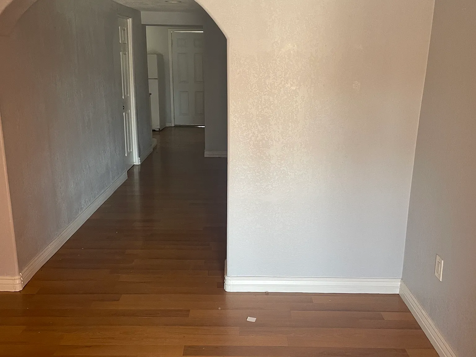 3 bed, 1100 sqft, $1,800 — Photo 4