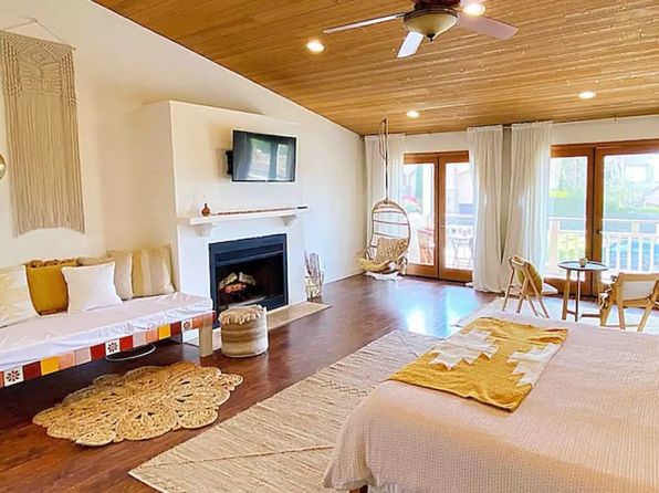 837 4th St #1, Encinitas, CA 92024