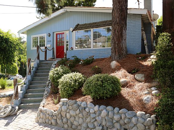 2nd image of 25196 Manzanita Dr