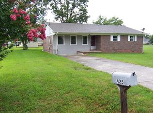 425 N Susong St, Newport, TN 37821