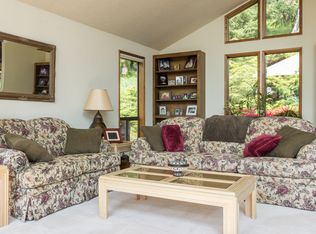 486 Arcadia Dr, Roseburg, OR 97471