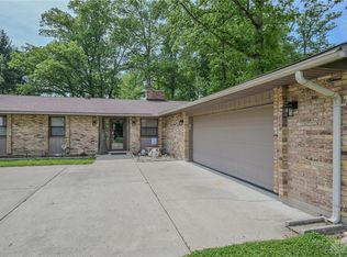 2693 Ehrhart Dr, Springfield, OH 45502