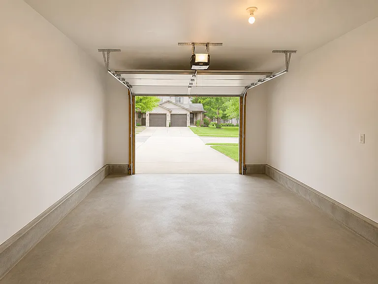 1102 Heeler Ave — Photo 22