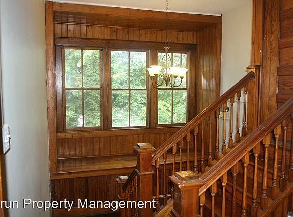 5th image of 1316 Forest Ave