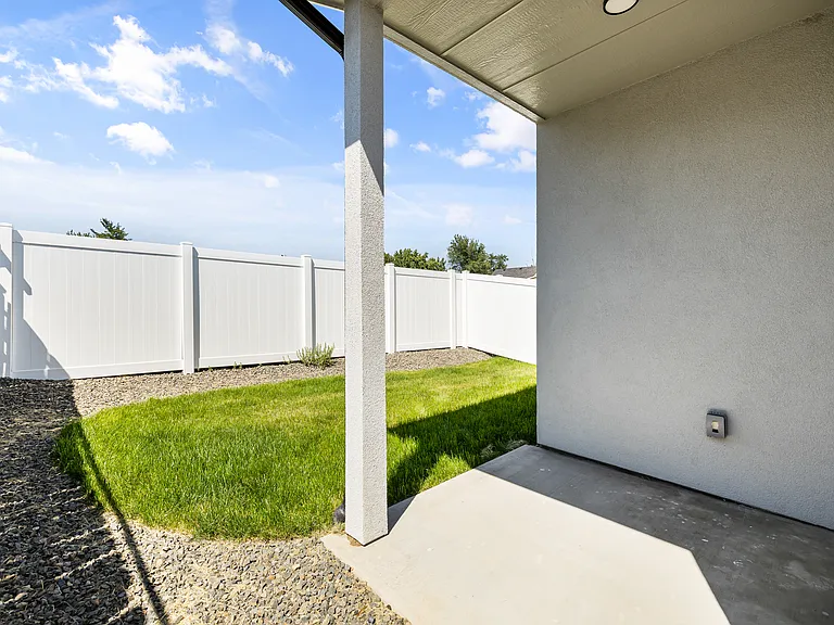 10494 W Shields Ave — Photo 34