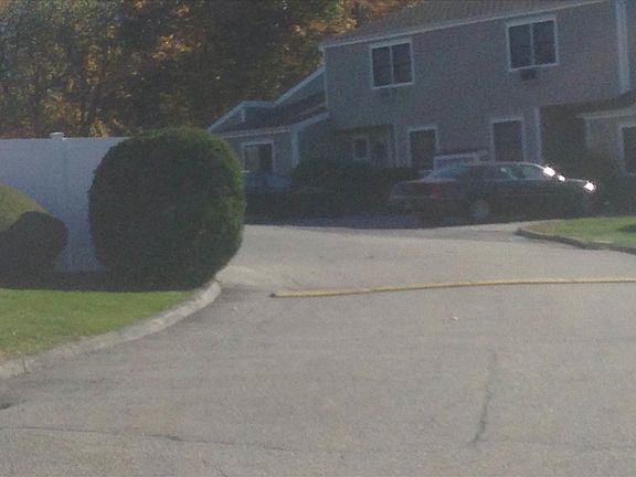 4th image of 28 Brewster Woods Dr #28