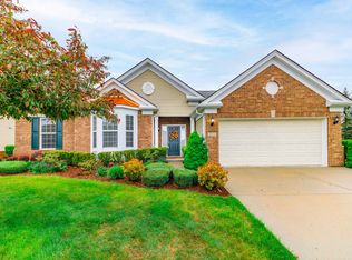 23900 Montague Dr #285, Flat Rock, MI 48134