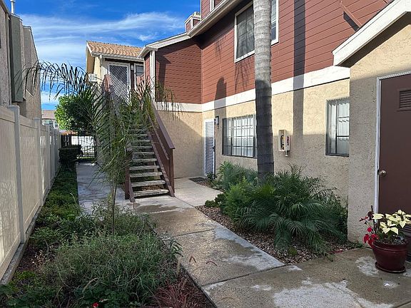 2nd image of 4437 Kansas St APT 5