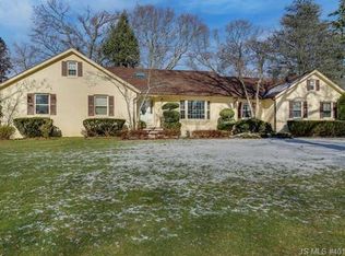 1566 Tina Ct, Toms River, NJ 08753