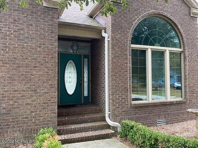 906 Diamond Court - 1 — Photo 2
