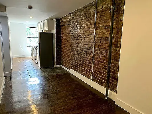 94 Saint Marks Pl — Photo 2