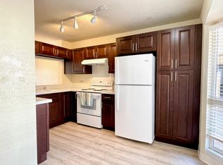 1080 Ala Napunani St APT 215, Honolulu, HI 96818