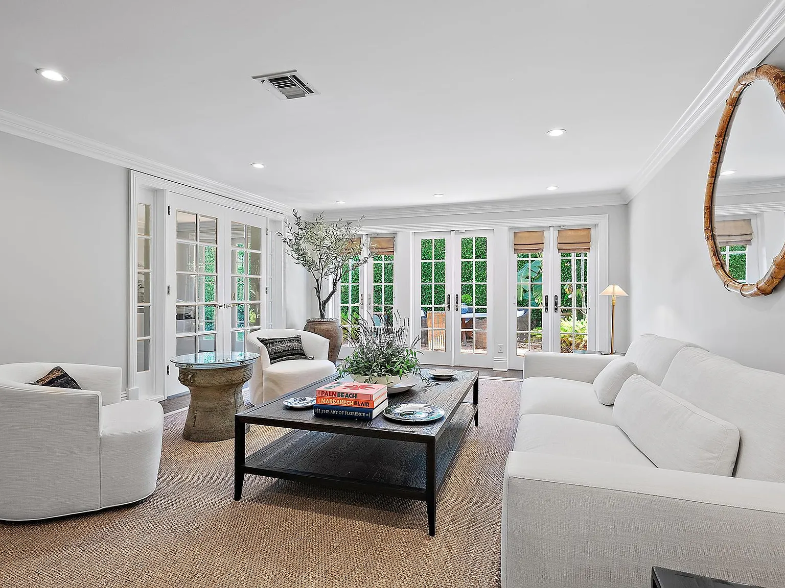 4 bed, 4.5 bath, 3725 sqft, $95,000 — Photo 4
