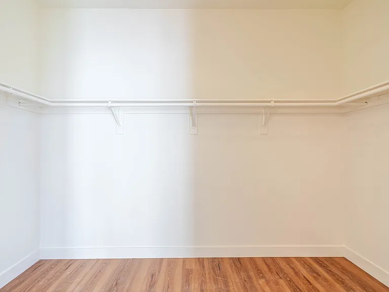 5059 Keston Dr — Photo 26