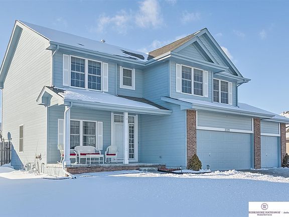 2nd image of 2320 Broadwater Dr