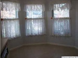 34 Morning Glory Ln, Whiting, NJ 08759