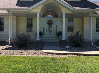 425 Beech St, Kincaid, IL 62540