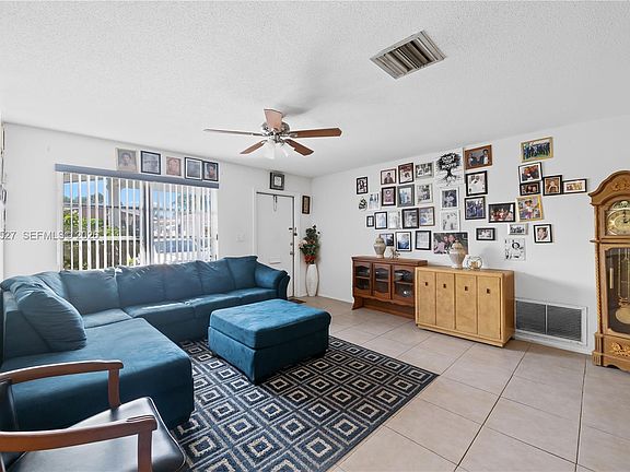 3rd image of 4517 NW 47th Ter