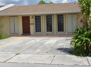 13005 SW 42nd Ter, Miami, FL 33175