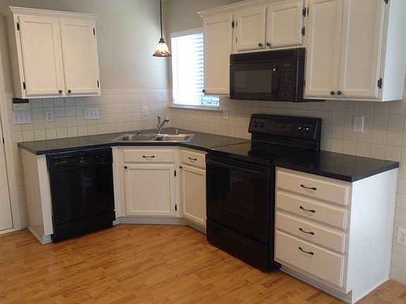 5th image of 6340 Goldenfield Dr