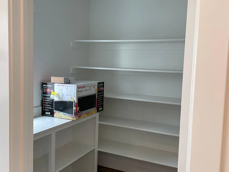 49 E Vantage Dr — Photo 9