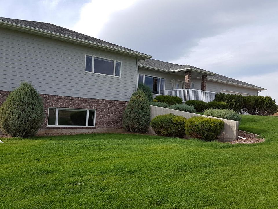 1st image of 2900 29th St S