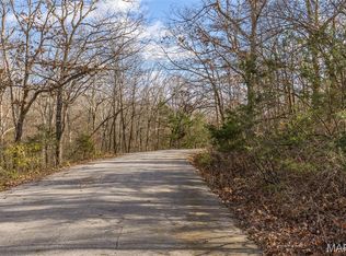 6110 Shenandoah Dr, Hillsboro, MO 63050