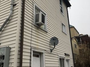 19 5th St #F, Dravosburg, PA 15034