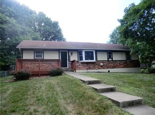 7421 N Central St, Gladstone, MO 64118