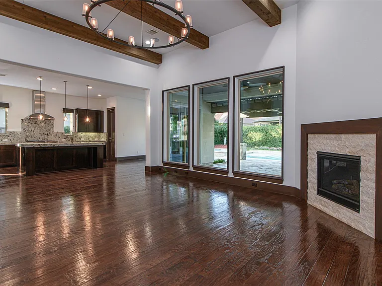 30 Freestone Stream Pl — Photo 9