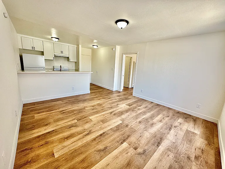 11726 Lemay St #19 — Photo 5