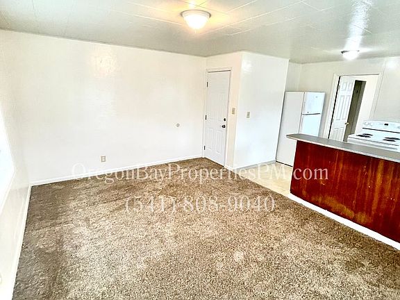 5th image of 426 4th St #2