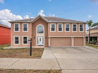 3433 Glossy Leaf Ln, Clermont, FL 34711