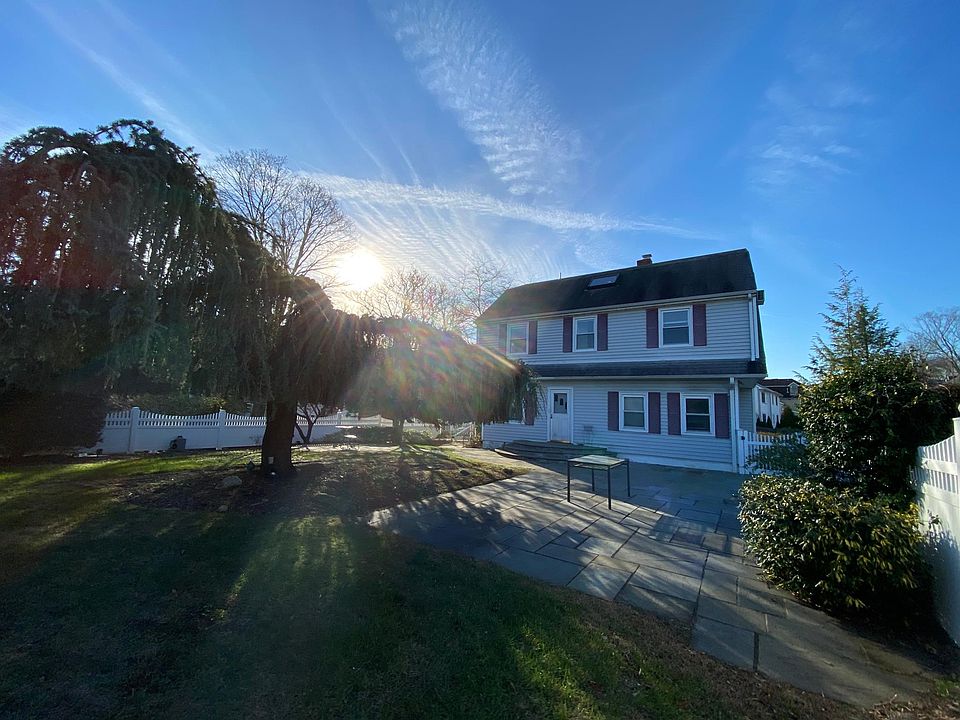 1st image of 43 Stewart Pl Unit 2