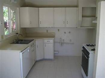 1st image of 3620 Floral Dr