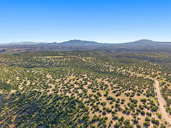 5th image of 0 La Madera Rd