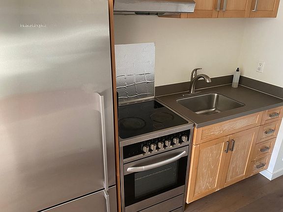 4th image of 12 Sherman St #1A