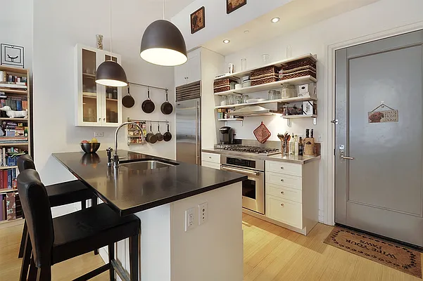 Rented by Corcoran | media 15