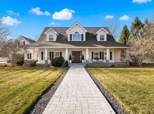 1197 N Cove Colony Way, Eagle, ID 83616