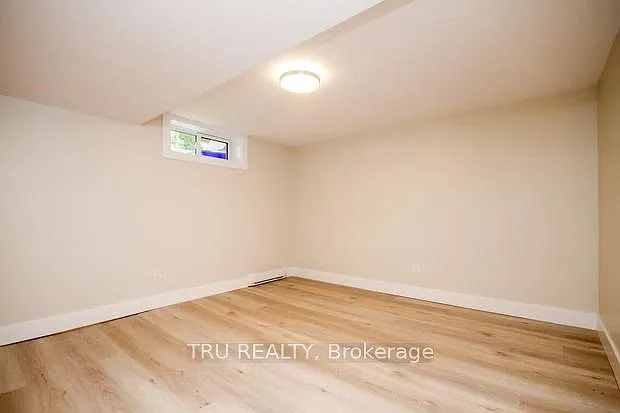 2430 Iris St #B — Photo 13