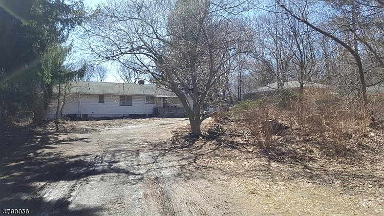 2nd image of 308 Route 10