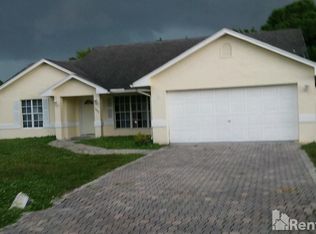 1666 SE Mansfield St, Port Saint Lucie, FL 34952