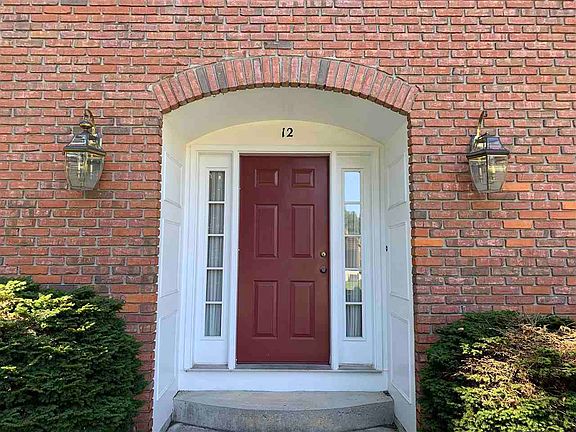 5th image of 12 Serra Ln